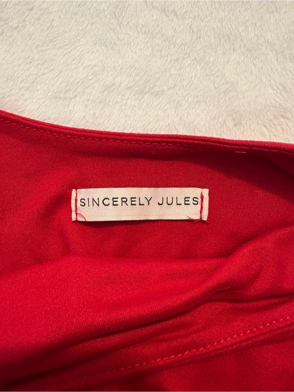 Sincerely Jules Red Scoop Neck Cropped Tank - Picture 3 of 5